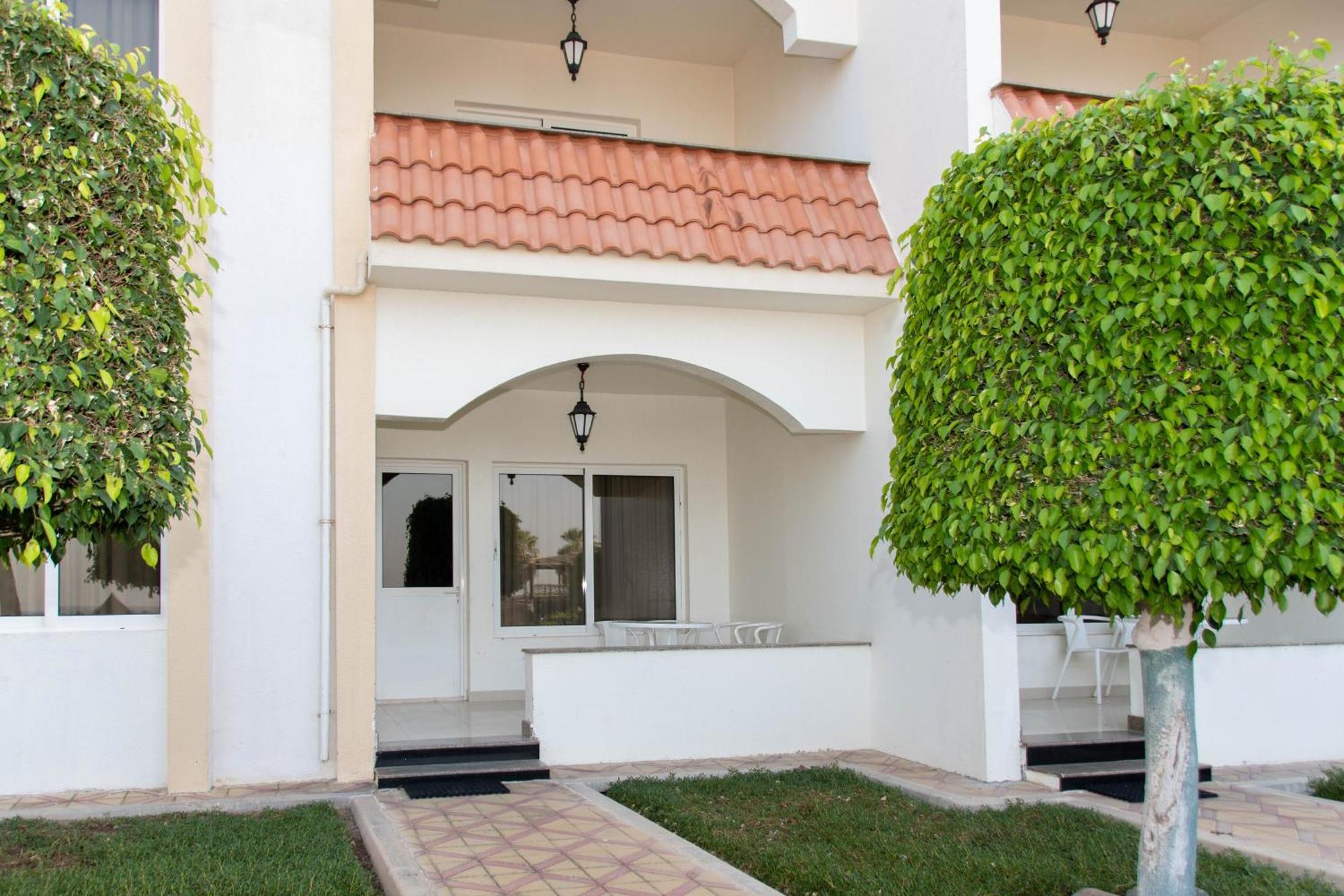 Sandy Beach Hotel & Resort Al Aqah Dış mekan fotoğraf