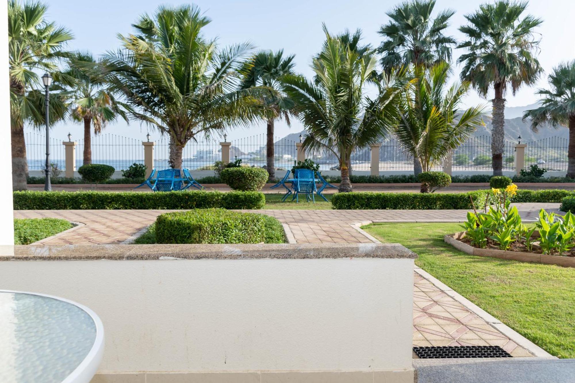 Sandy Beach Hotel & Resort Al Aqah Dış mekan fotoğraf