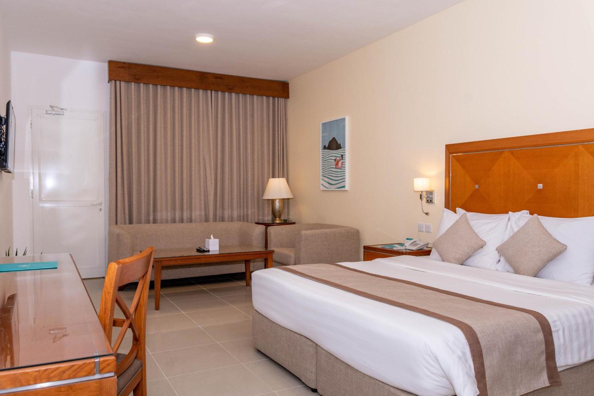 Sandy Beach Hotel & Resort Al Aqah Dış mekan fotoğraf