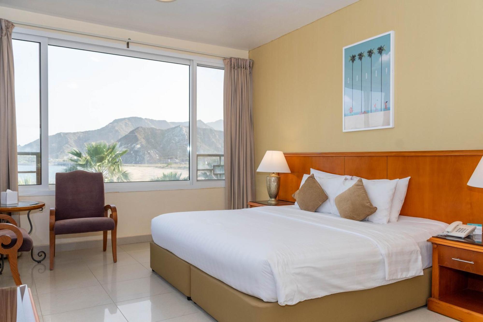 Sandy Beach Hotel & Resort Al Aqah Dış mekan fotoğraf