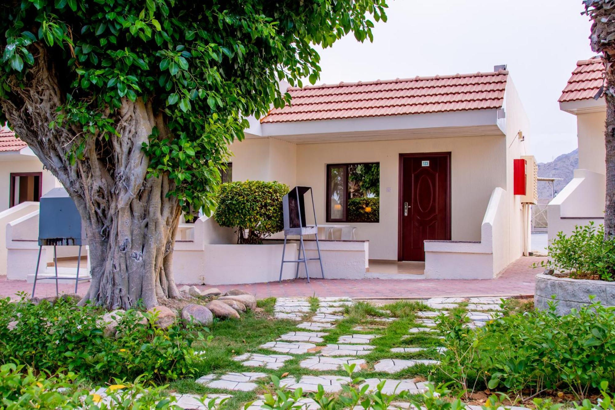 Sandy Beach Hotel & Resort Al Aqah Dış mekan fotoğraf