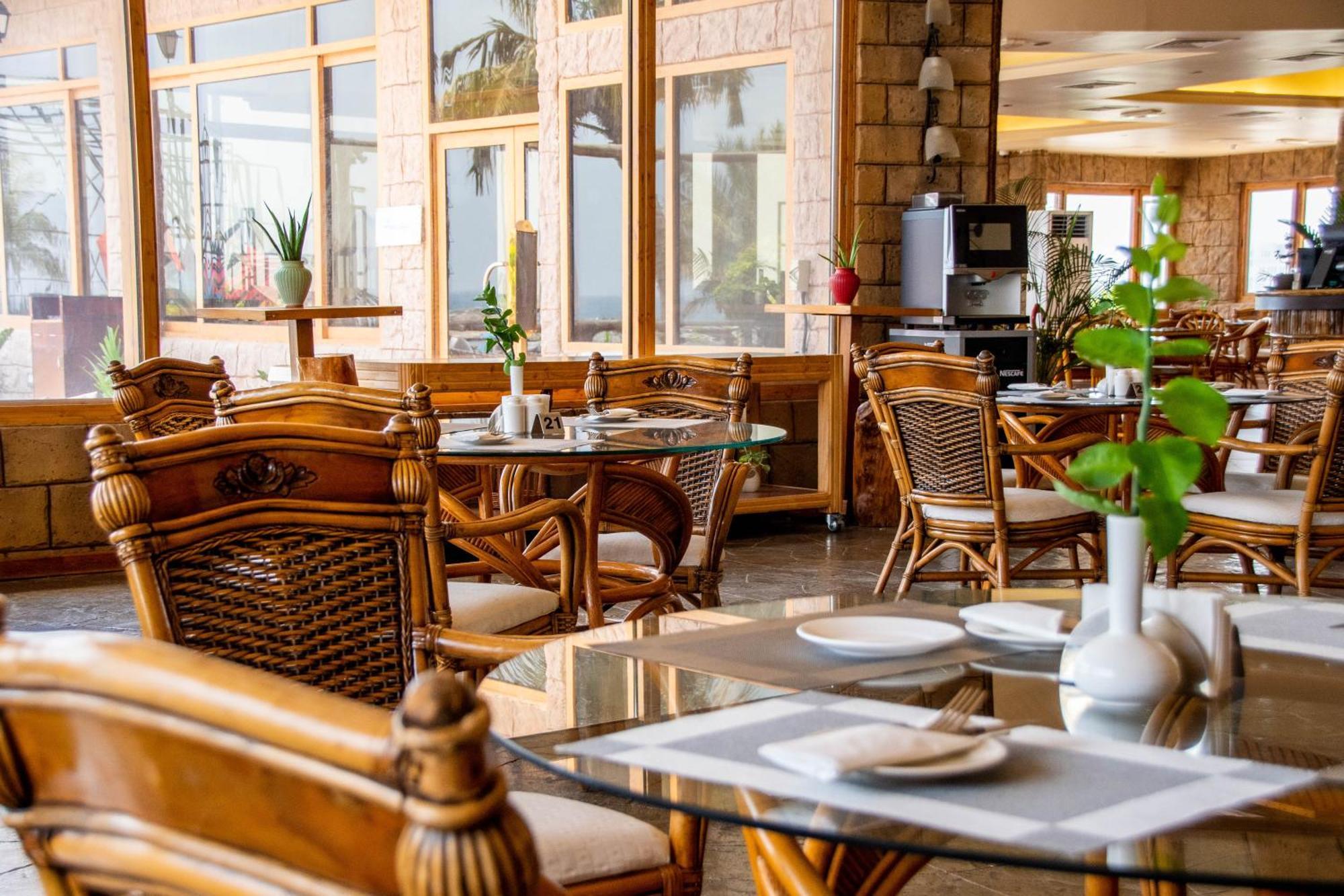 Sandy Beach Hotel & Resort Al Aqah Dış mekan fotoğraf