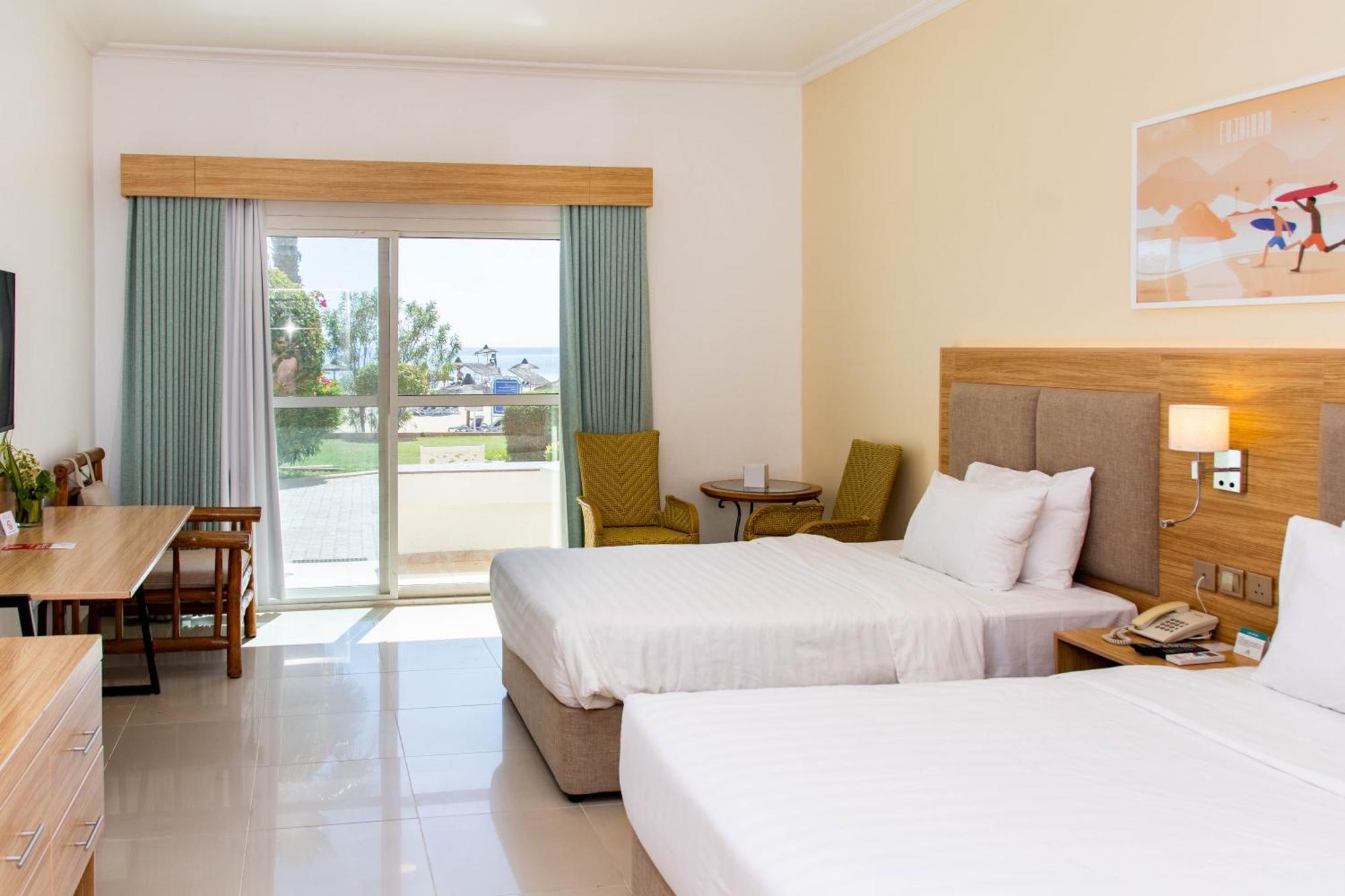 Sandy Beach Hotel & Resort Al Aqah Dış mekan fotoğraf