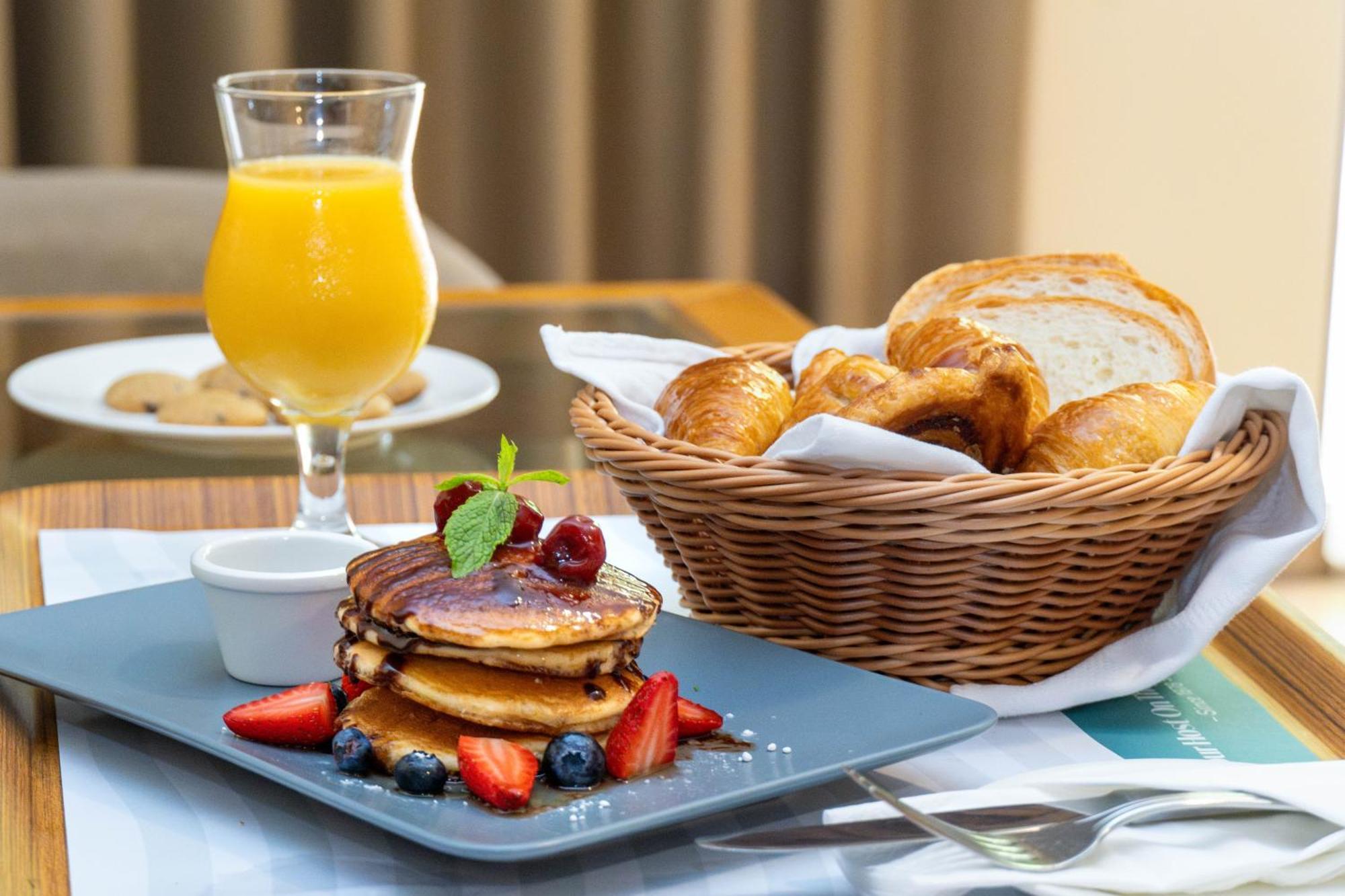 Sandy Beach Hotel & Resort Al Aqah Dış mekan fotoğraf